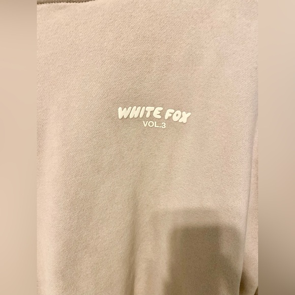 White Fox Hoodie Volume 3 moon M/L - Picture 9 of 9